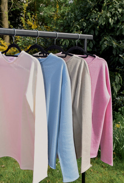 Travel Sweater Sky Blue